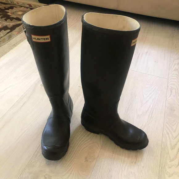 Hunter Original Tall Matte Black Waterproof Rain Boots - Picture 9 of 16